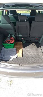 Volkswagen Touran - 9