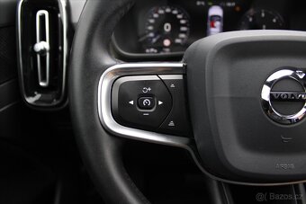 Volvo XC40 D3 INSCRIPTION SERVISNÍ KNIHA (2019) - 9