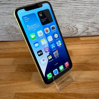 iPhone 11 64GB, žlutý (12 měsíců záruka) - 9