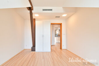Pronájem bytu 5+kk, Merhautova, Černá Pole, Kč/měs, 136 m2 - 9