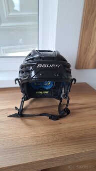 Hokejové chlapecké brusle-set - 9