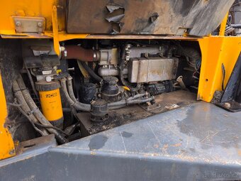 Dempr TEREX 6T otočná korba - 9