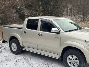 Toyota hilux - 9
