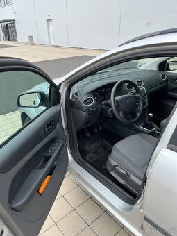 Prodám Ford Focus 2, 2005, 1.6 benzin, 74 kW. - 9