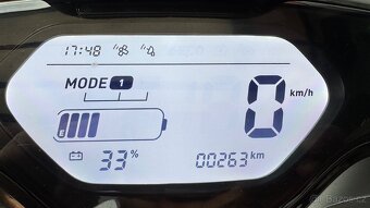 Elektro skútr NIU MQi+SPORT - 9