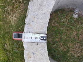 Betonové skruže, betonové poklopy a litinové poklopy - 9