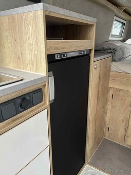 OBYTNÉ AUTO M1 Iveco Daily 3.0, 132kW AUTOMAT - 9