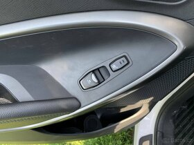 Hyundai Santa Fe, 2.2 CRDi 147 kW,NAVI,ČR,ZÁRUKA 4x4, AT - 9