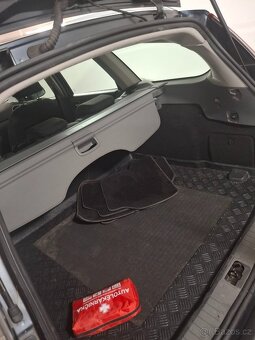 Ford Focus kombi 1,8 92kW Titanium, benzín a E85 - 9