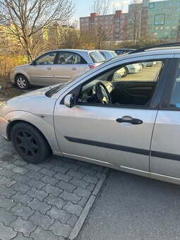 Focus 1.8tdci combi 2002 - 9