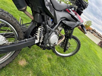 YAMAHA WR 125R - 9