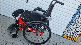 invalidni vozík 40cm 44cm s elektrickou vertikalizaciou - 9