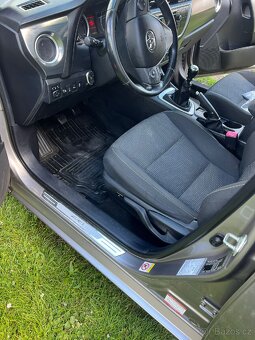 TOYOTA AURIS 1.6 vvti - 9