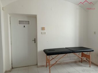 Nebytový prostor (25 m2) Nám. 1 Máje, Chomutov - 9
