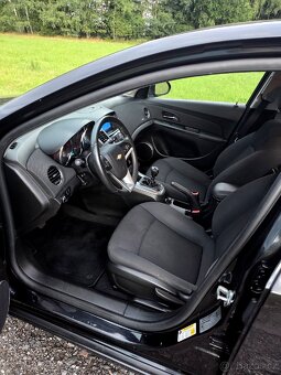 Chevrolet Cruze 2,0 nafta 120kw - 9