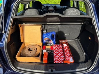 MINI COUNTRYMAN 1.6D /2013 -1.Maj- TOP /PO SERVISNÍ INSPEKCI - 9