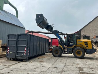 Čelní kolový kloubový nakladač - 9