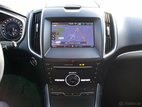 FORD Edge 2.0 TDCi 132kW 4x4 TITANIUM - 1.majitel - 9