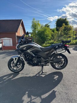 Honda NC750X - 9