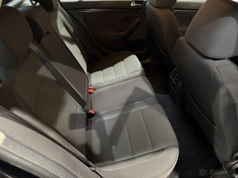 Volkswagen Golf 1.6 TDi , 77 kW nafta, 2011 - 9