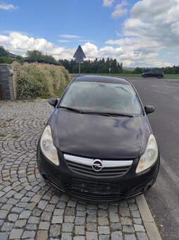 Opel Corsa D Coupe - 9
