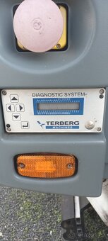 predám smetiarske auto denis volvo ,240dxi - 9
