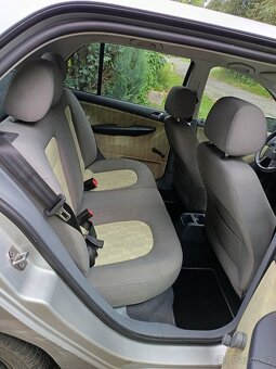 Škoda Fabia 1.4 MPI 2001 - 9