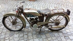 Motocykl MR. 40 léta. - 9