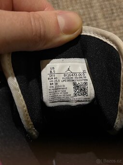 Nike Air Jordan 1 Mid Magenta - 9