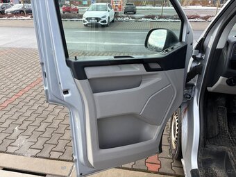 Volkswagen Transporter 2.0 TDi 1.maj.ČR 9míst long - 9
