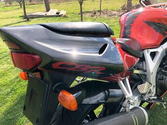 Honda CBR 900RR, TOP stav, Nová cena - 9