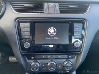 Škoda Octavia 1.6 TDi DSG Navigace, Tempomat - 9