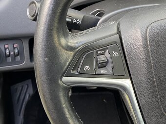 Opel Meriva 1.4 T , 103 kW benzín, 2011 - 9