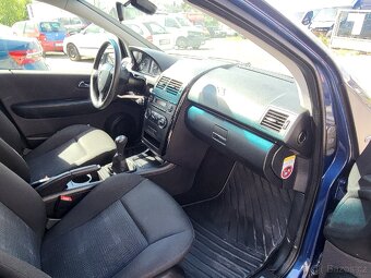 Mercedes Benz A150, facelift, 1.5i,70kw, nová STK - 9