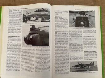 JANE'S AVIONICS 1984-85 Third edition - 9