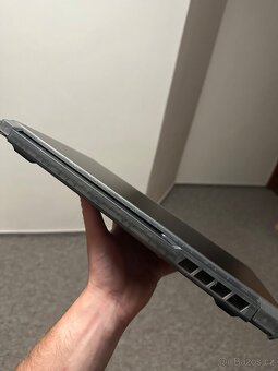 MSI Cyborg 15 A12UC-1444CZ - 9