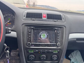 Škoda Octavia 2 díly dsg - 9