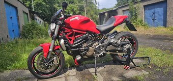 Ducati Monster 1200 - 9