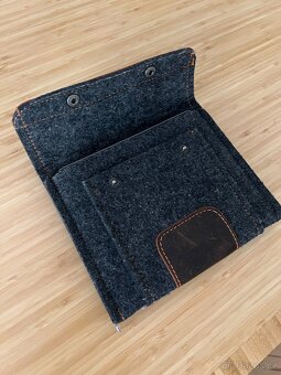 Čtečka knih Amazon Kindle Oasis 10th. gen - 9