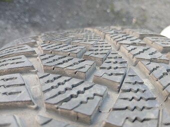 P- Sada ALU kol Platin 215/55R17 zimní - 9