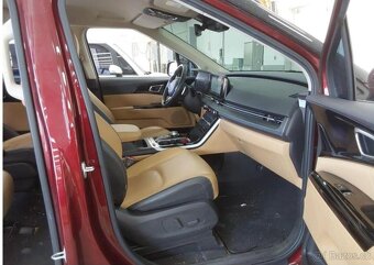 Kia Carnival 2.2- VŮZ NA CESTĚ - 9
