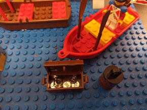 LEGO Pirates 6279 Skull Island - 9