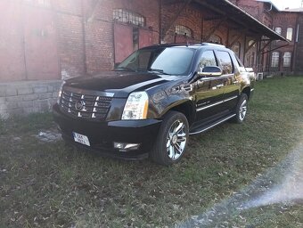 Cadillac Escalede CR doklady najeto 98000km - 9