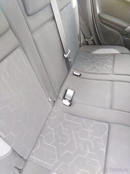 Peugeot 2008 1.2 60kw koupeno ČR - 9