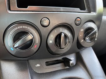 MAZDA 2 1.4 D 50 KW - 176 000 KM - 9