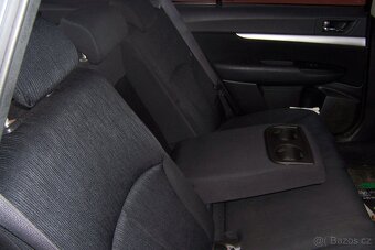 Subaru Outback, po faceliftu r. v. 2014 - 9