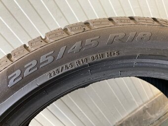 Zimní pneumatiky 225/45/18 XL Pirelli - 9