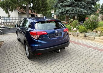 Honda HR-V 1,5 i-VTEC Elegance Top stav benzín - 9
