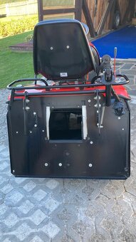 Zahradní traktor WISCONSIN ENGINEERING W2900 - 9