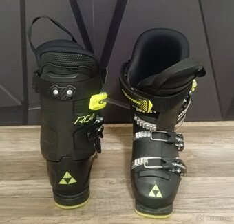 Dětská lyžařská bunda a boty - 9